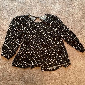XS American Eagle floral open back blouse